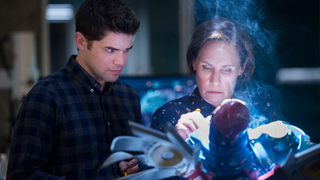 <i>Supergirl</i> returns from hiatus to give us Laurie Metcalf yelling at a flying monkey<em></em>